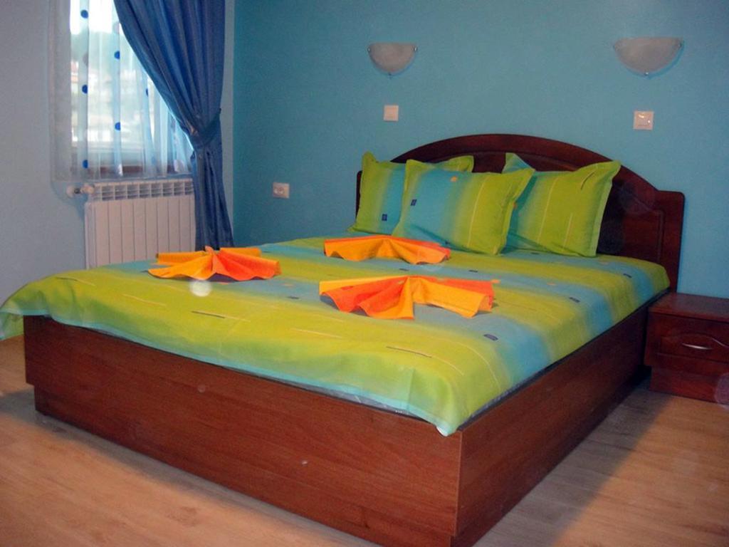 Guest House H Dzhogolanov Koprivštica Exteriér fotografie