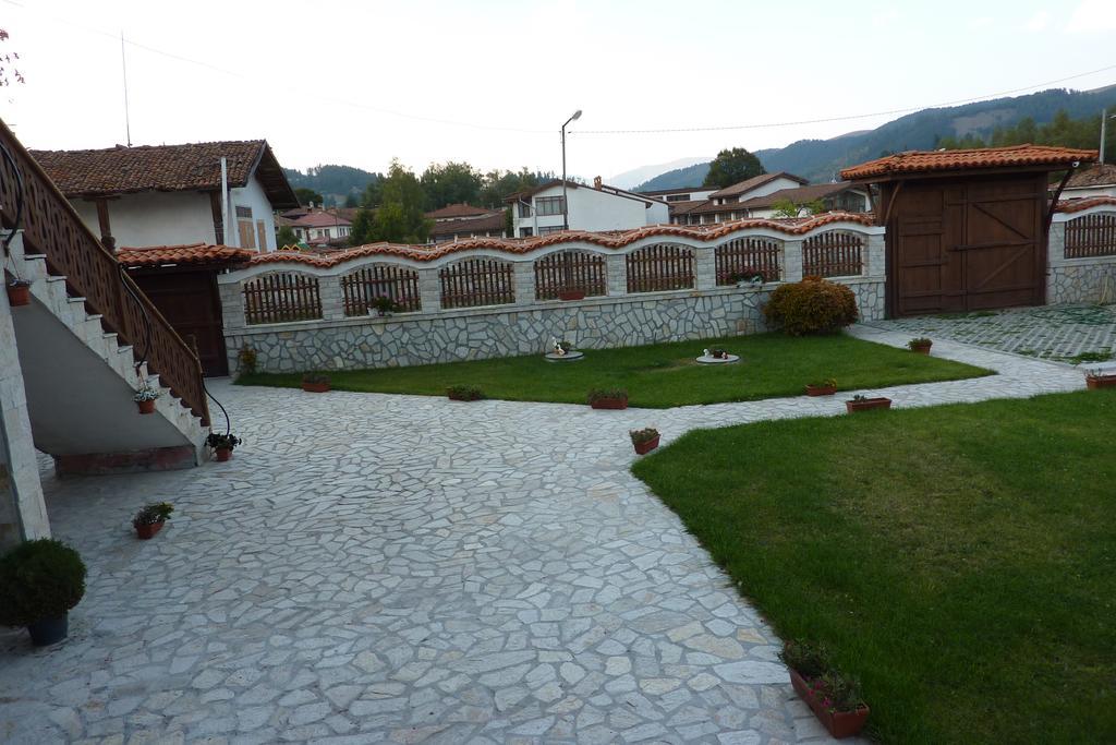 Guest House H Dzhogolanov Koprivštica Exteriér fotografie