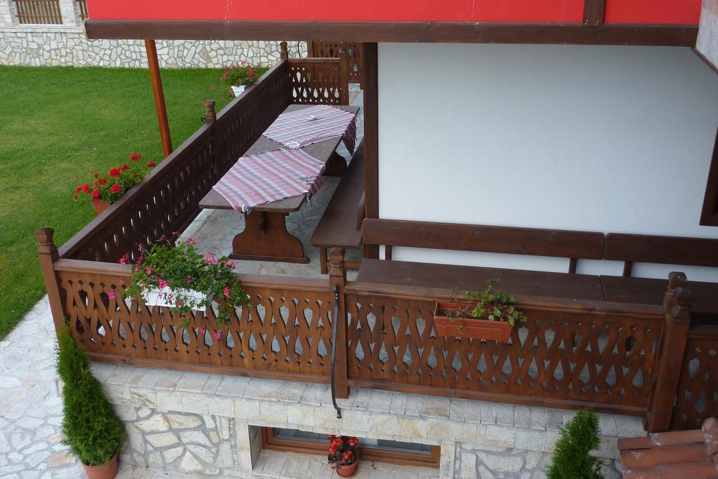 Guest House H Dzhogolanov Koprivštica Exteriér fotografie